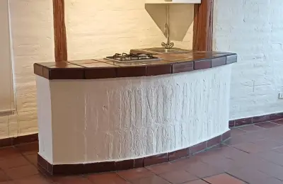 Suite Semi Amoblada en Arriendo – Cumbayá (A 5 min de la USFQ)
